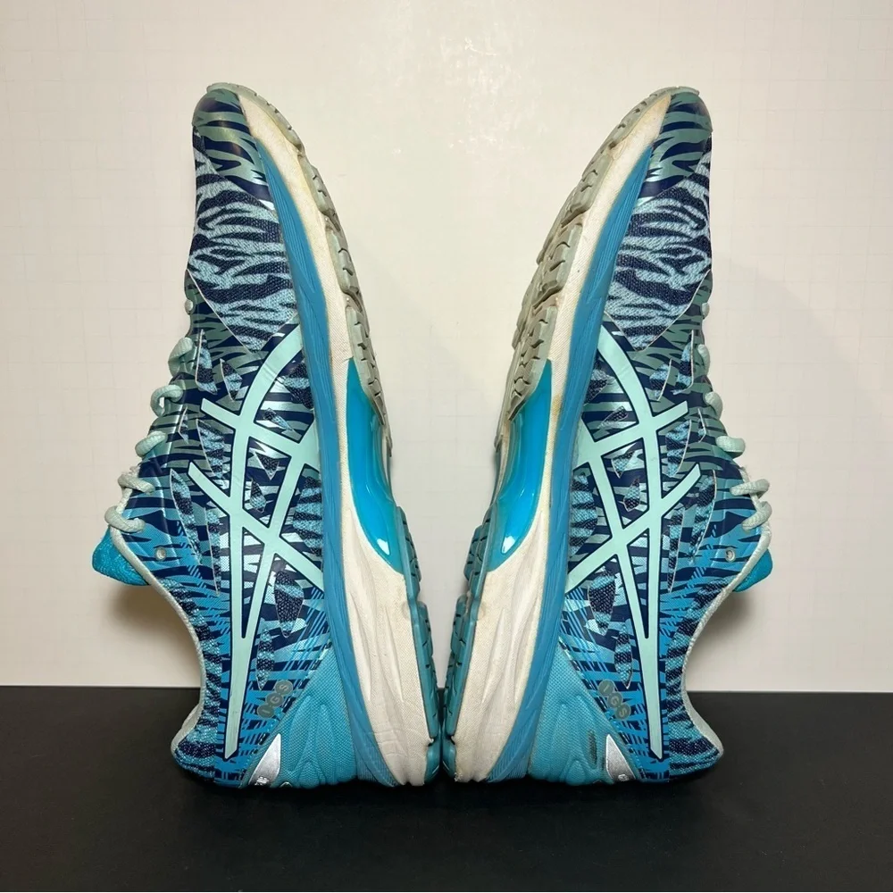 Womens ASICS Gel Cumulus 18 Blue Ribbon Edition Blue Running Shoes / Size 9.5